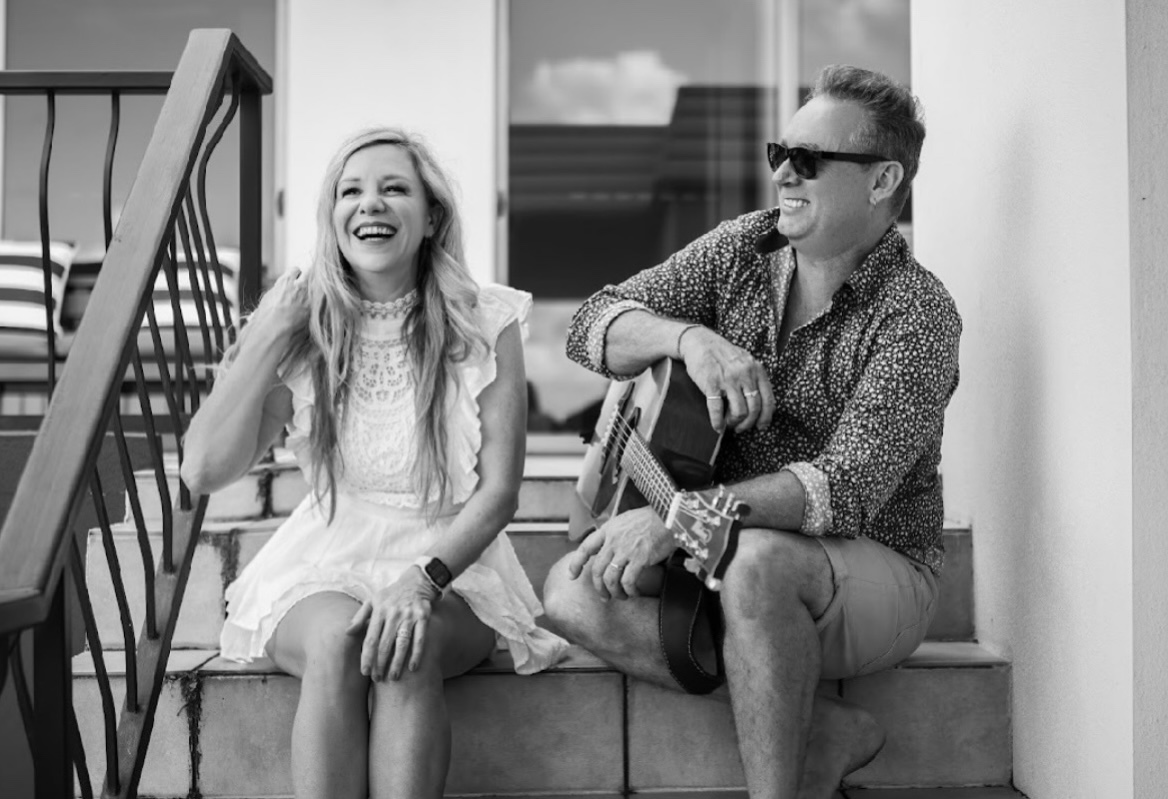 Finding Stellar, musical duo in Sunshine Coast
