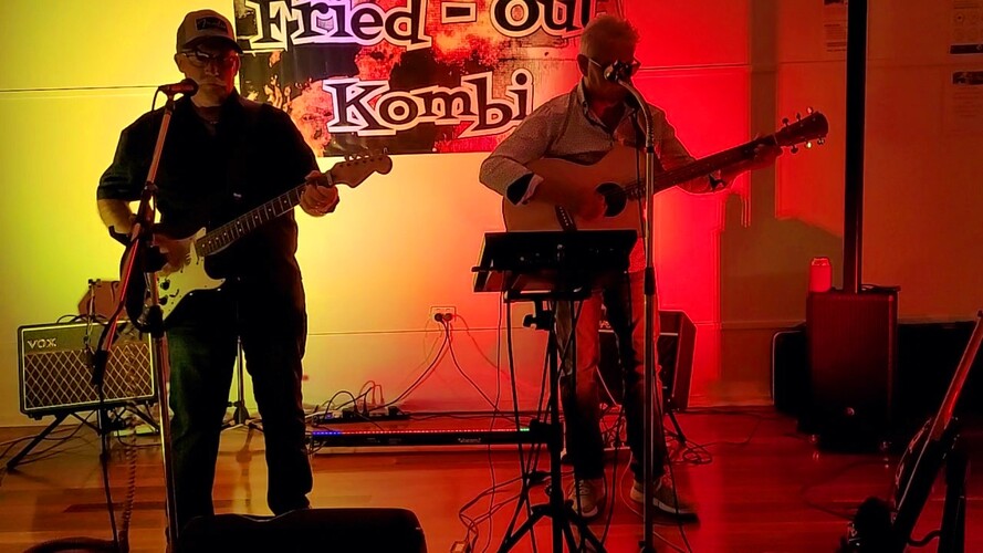Fried Out Kombi, musical duo in Sunshine Coast, photo 2