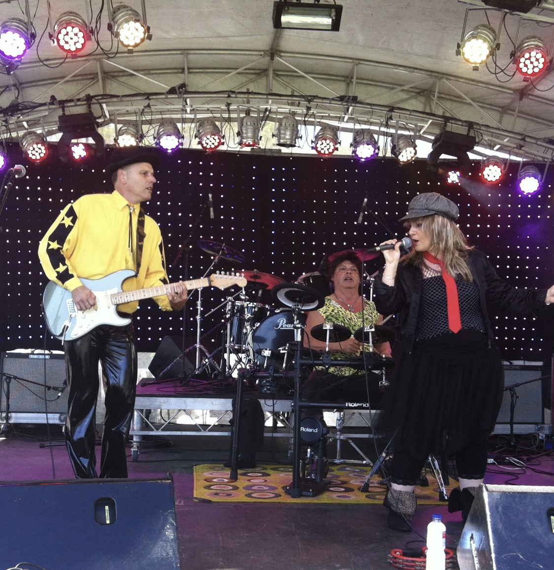 Marco / Poco Loco, musical duo in Sunshine Coast