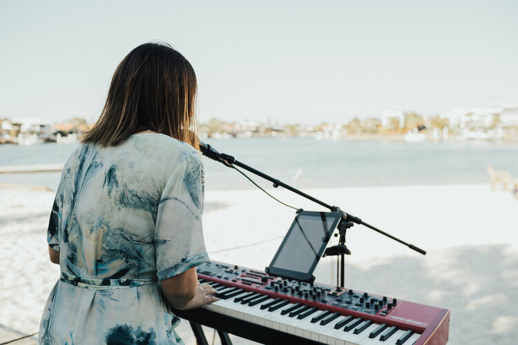 Emily Marguerite, pianist and singer solo in Sunshine Coast, photo 3
