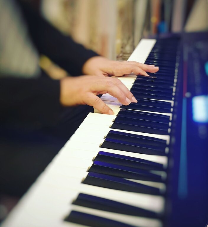 One More Time Piano, Sax and Vocals, wedding band in Sunshine Coast, photo 3