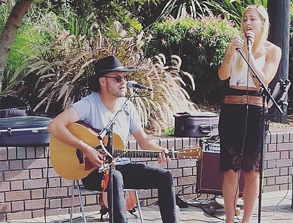 Good Vibes, musical duo in Sydney, photo 2
