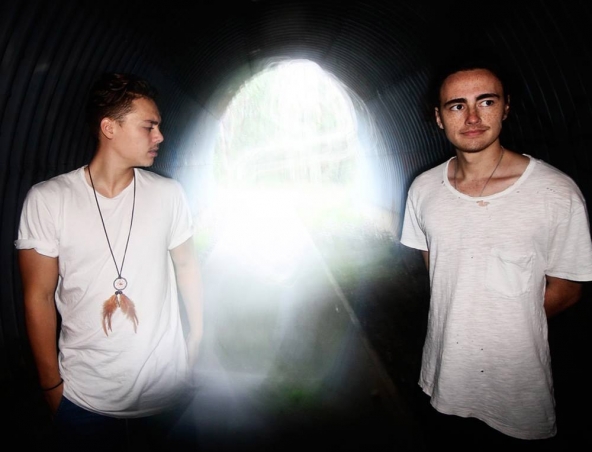 Infectious Groove, musical duo in Sydney