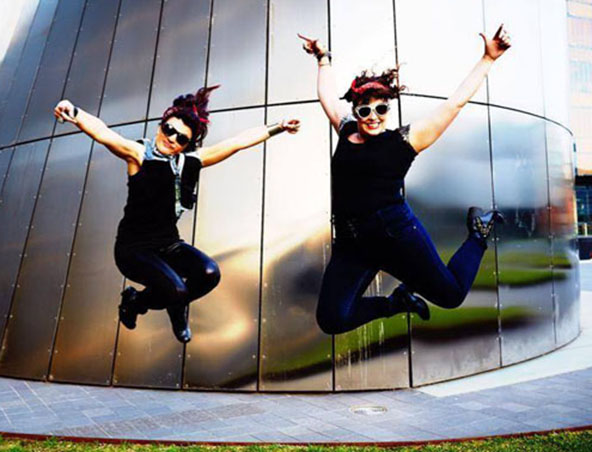 Larger Than Lions, musical duo in Sydney, photo 3
