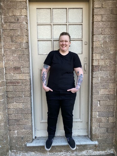 Ali Chisholm (chiz), singer in Sydney, photo 3