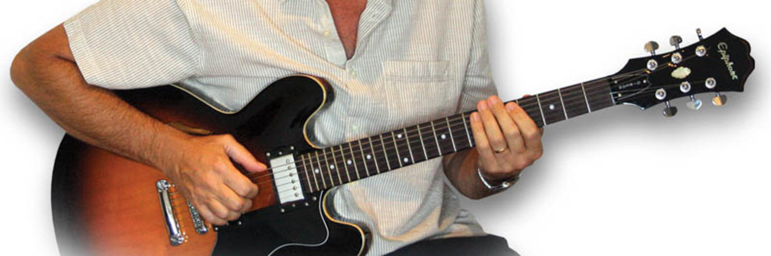 Keff McCulloch, singer in Sydney, photo 3