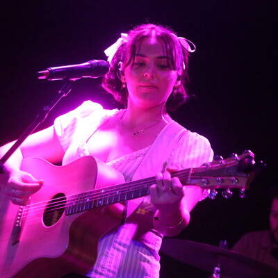 Nicola De Sensi, singer in Sydney, photo 2