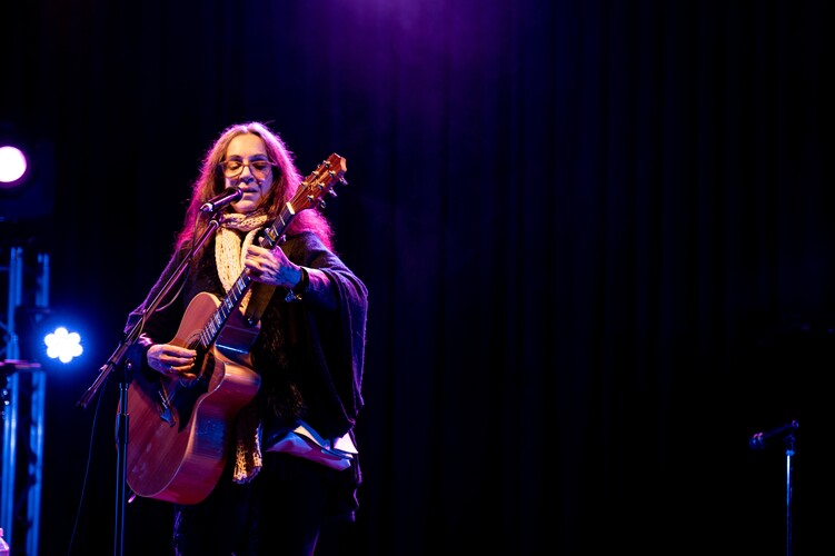 Tessa Cole AKA Tesse, singer-songwriter in Sydney, photo 3