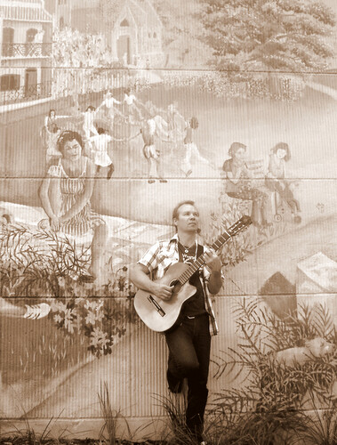 Marty Stewart, classical guitarist in Sydney, photo 3