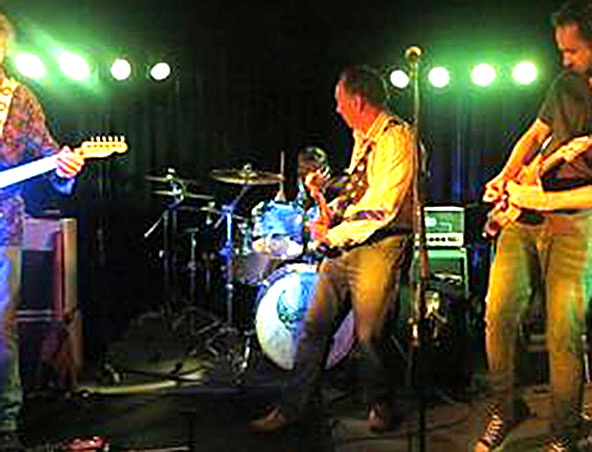 2 Shots, cover band in Sydney, photo 2