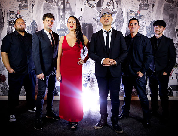 Suite Az, cover band in Sydney, photo 3