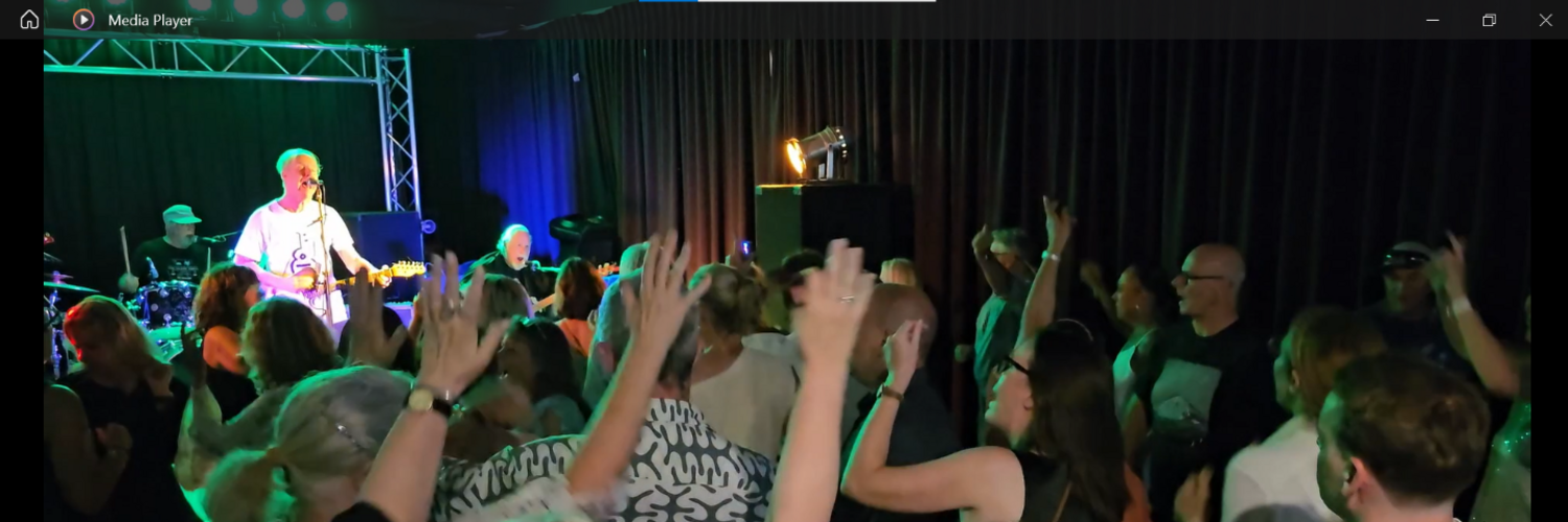 The Hit-Slingers, cover band in Sydney