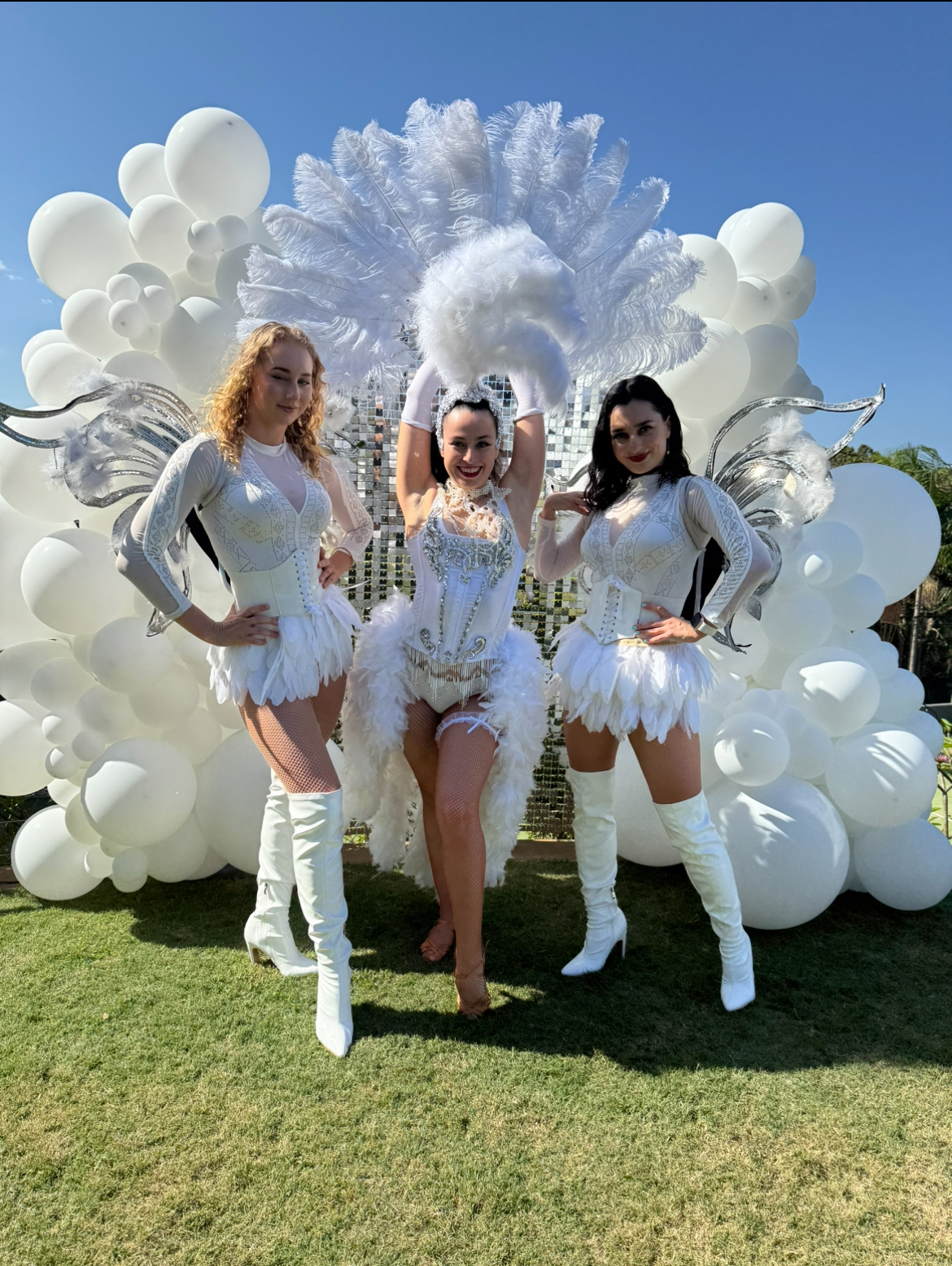 Dynamic Dancers, live in Sydney, photo 2
