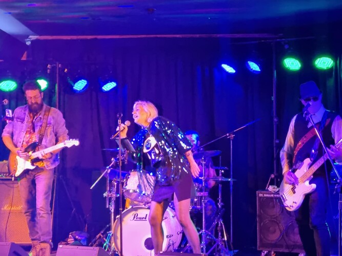 Discolicious, disco band in Sydney