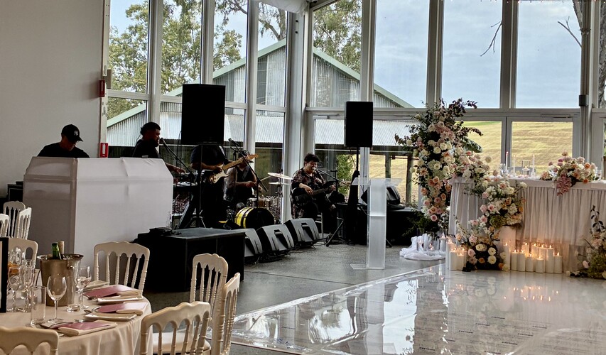 DJ Mark H, live in Sydney, photo 3