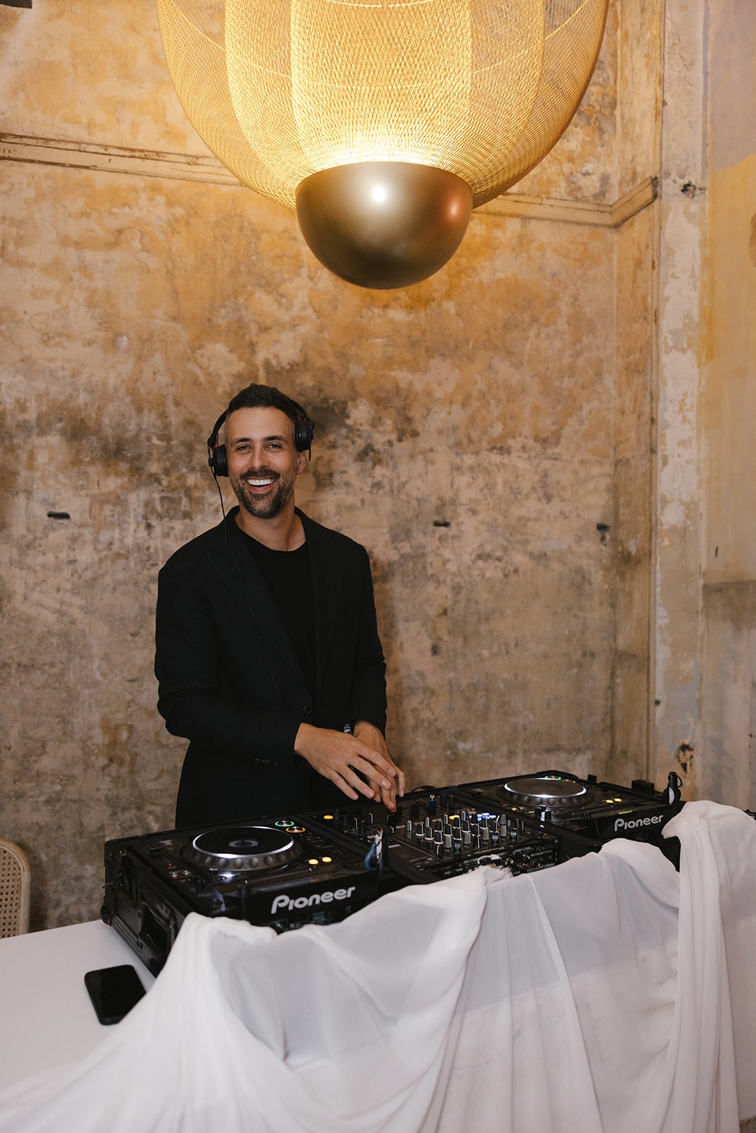 Feels Music Robbie Rommers, dj in Sydney