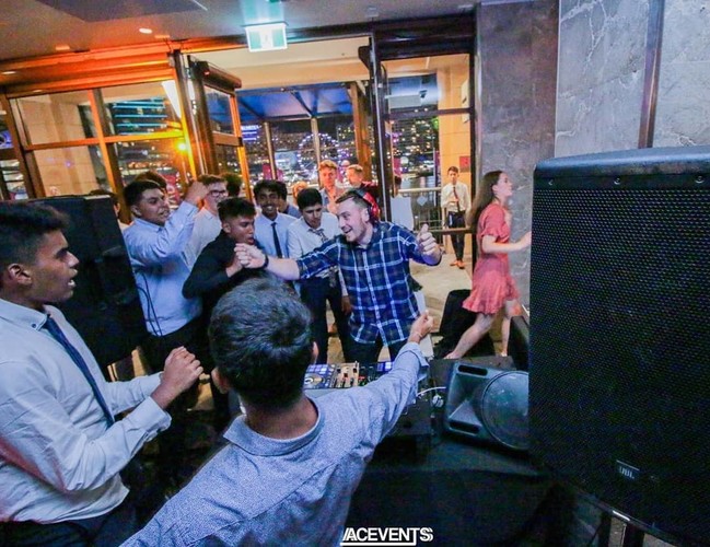 One Round Entertainment, dj in Sydney, photo 3