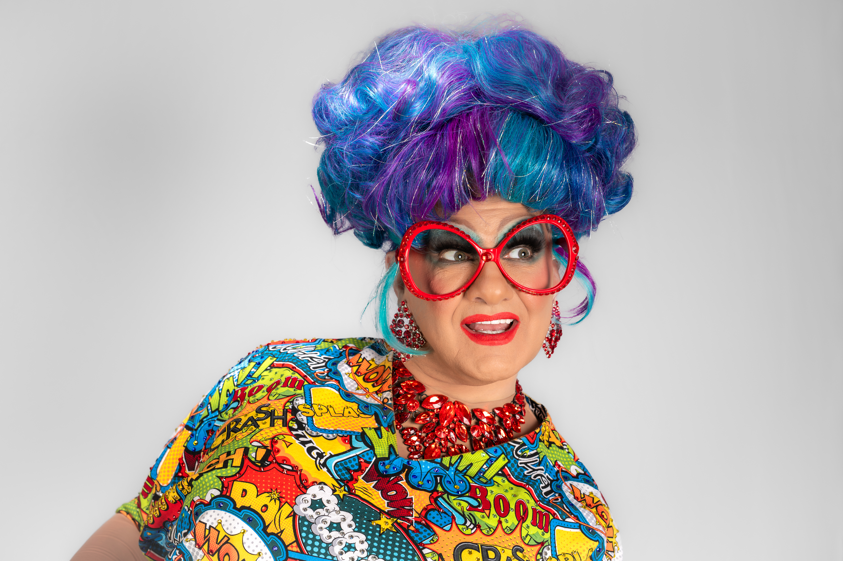 The Fabulous Wonder Mama, drag queen in Sydney