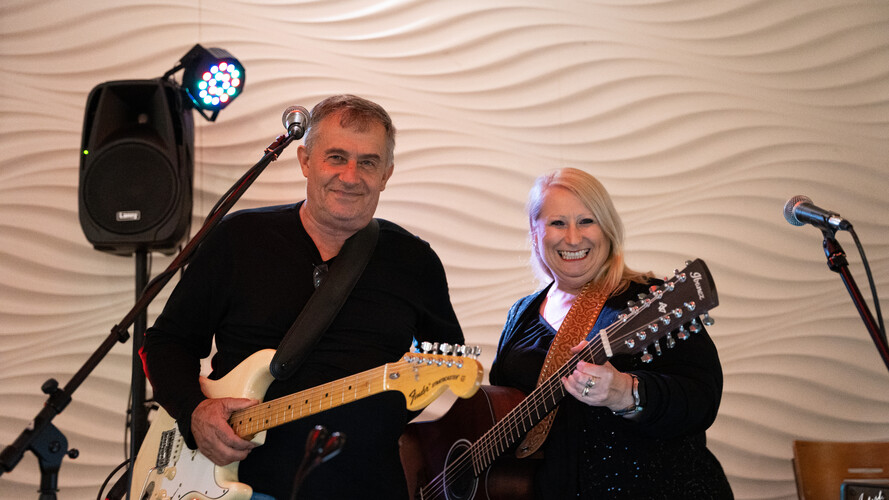 Crystal Set Duo, musical duo in Sydney, photo 3