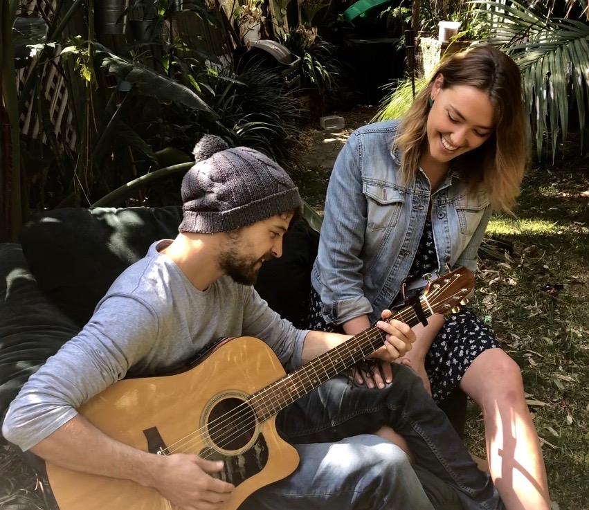 Sophie and Nate, musical duo in Sydney, photo 2
