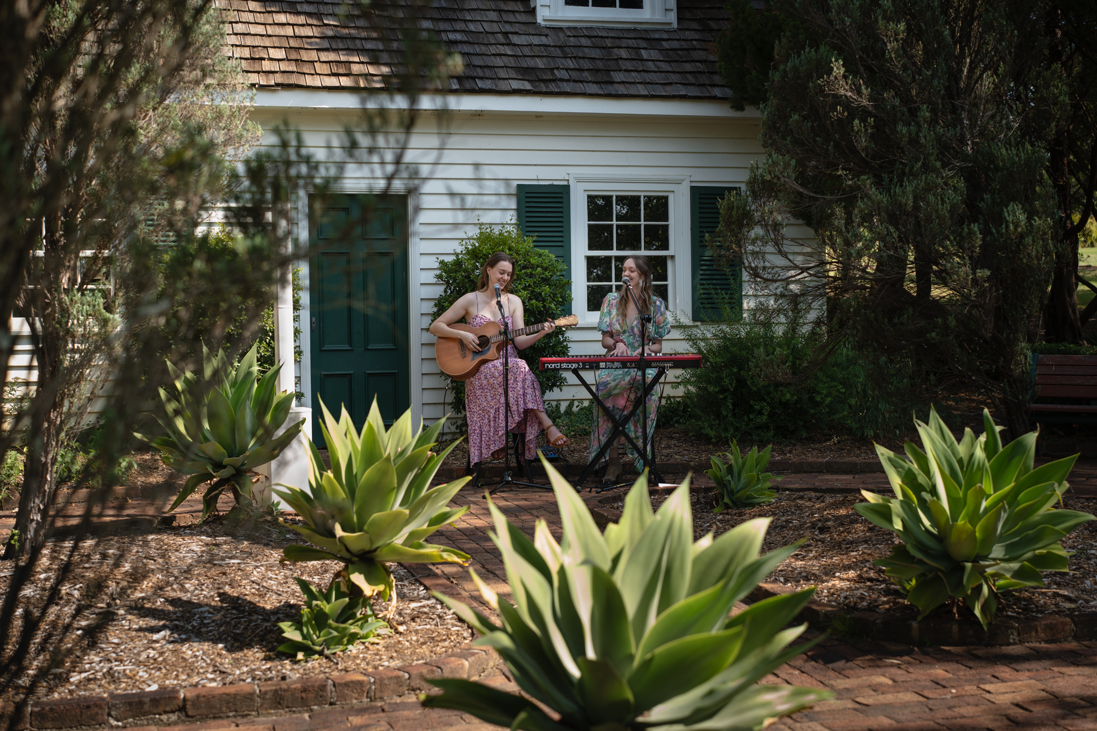 Tash and Kristina, musical duo in Sydney