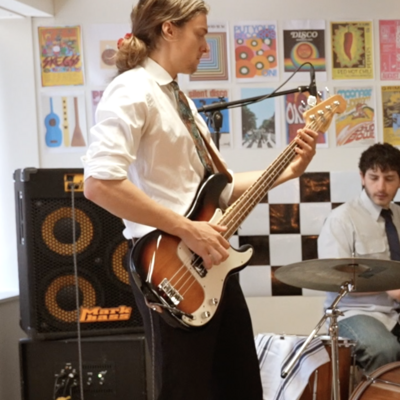 Willow & Co., musical duo in Sydney, photo 2