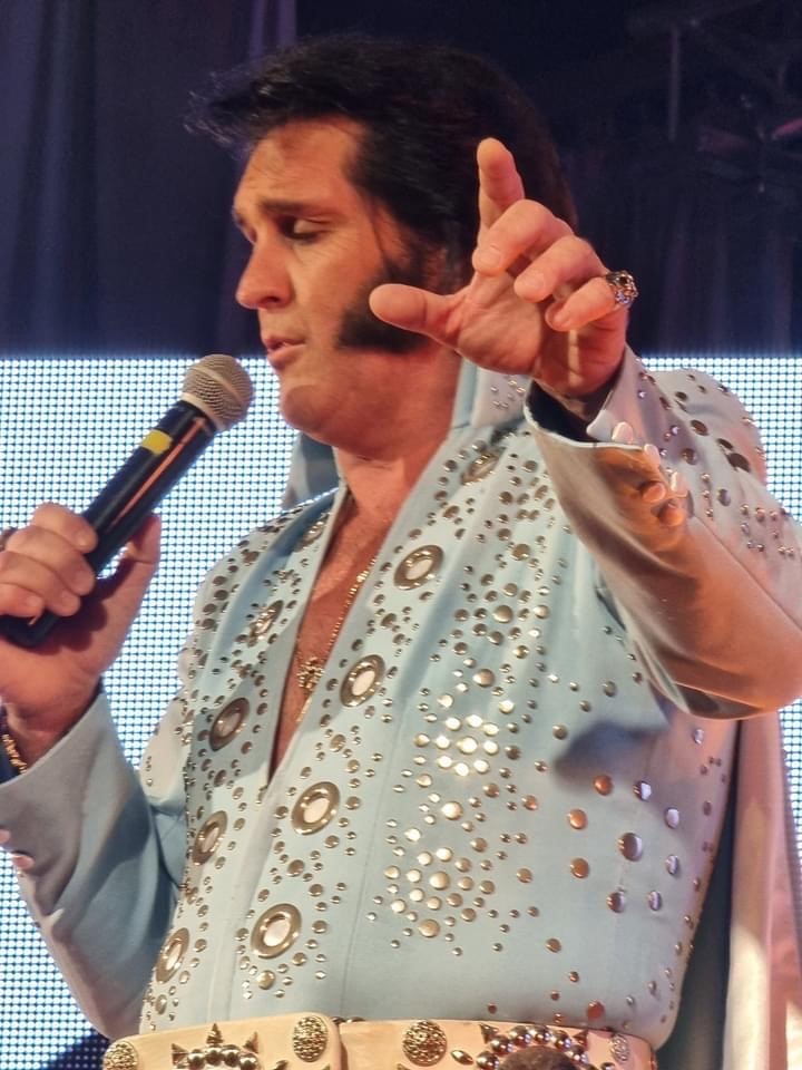Ghost of Elvis, tribute singer in Sydney