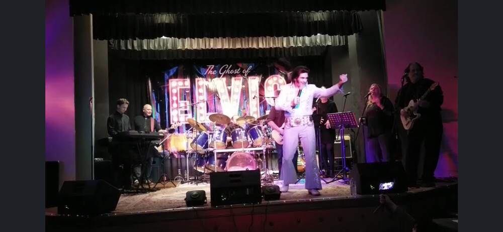 Ghost of Elvis, tribute singer in Sydney, photo 3