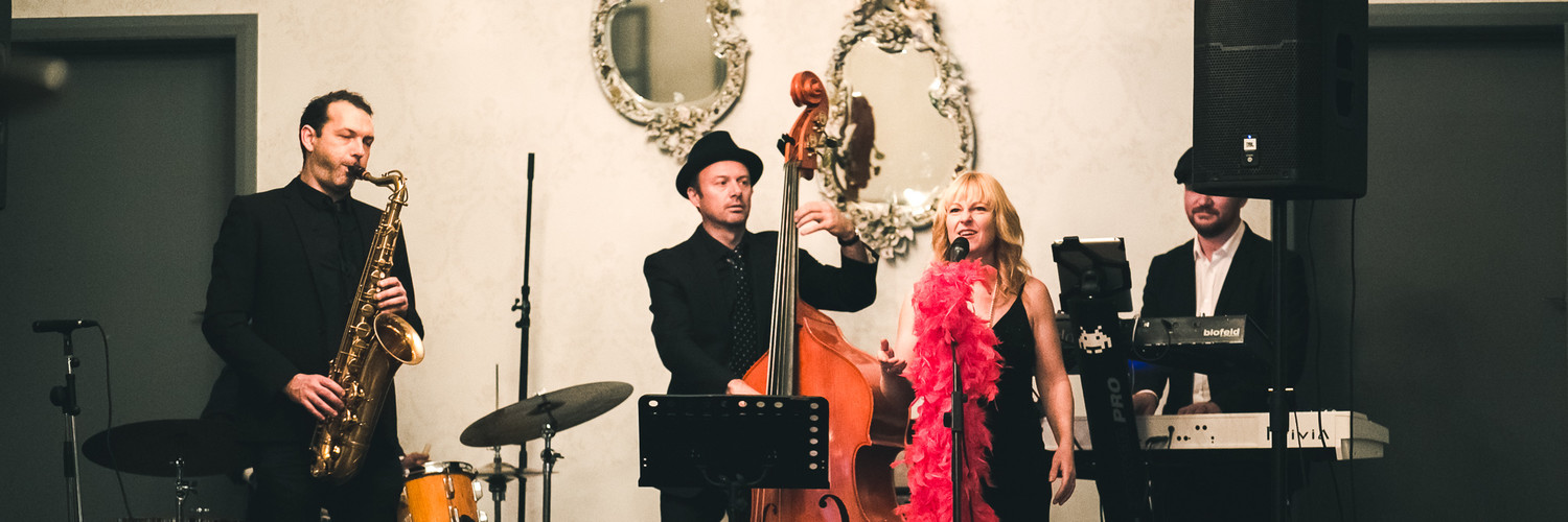 Kirsten Allison, jazz band in Sydney, photo 2