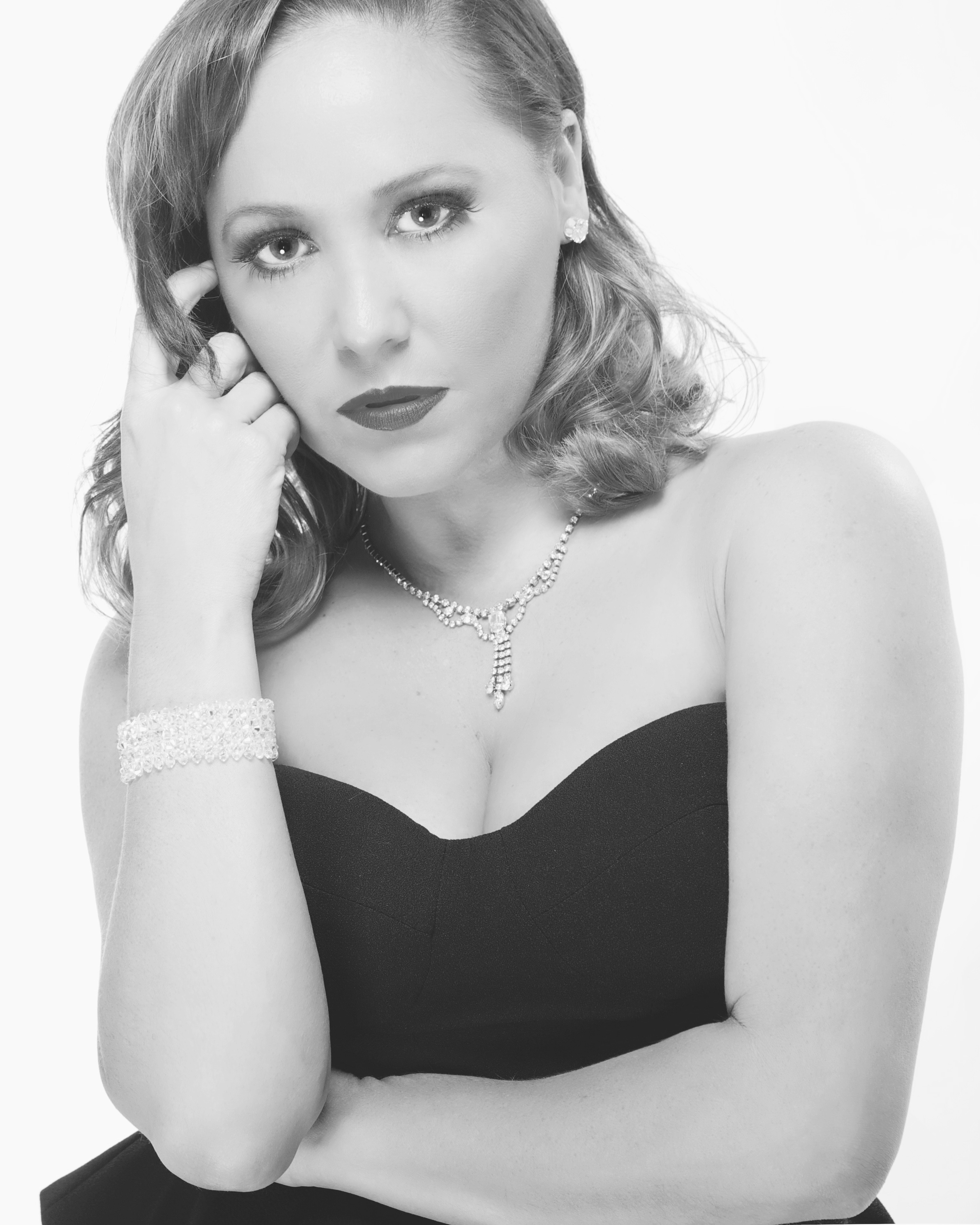 Danni Da Ros, singer in Sydney