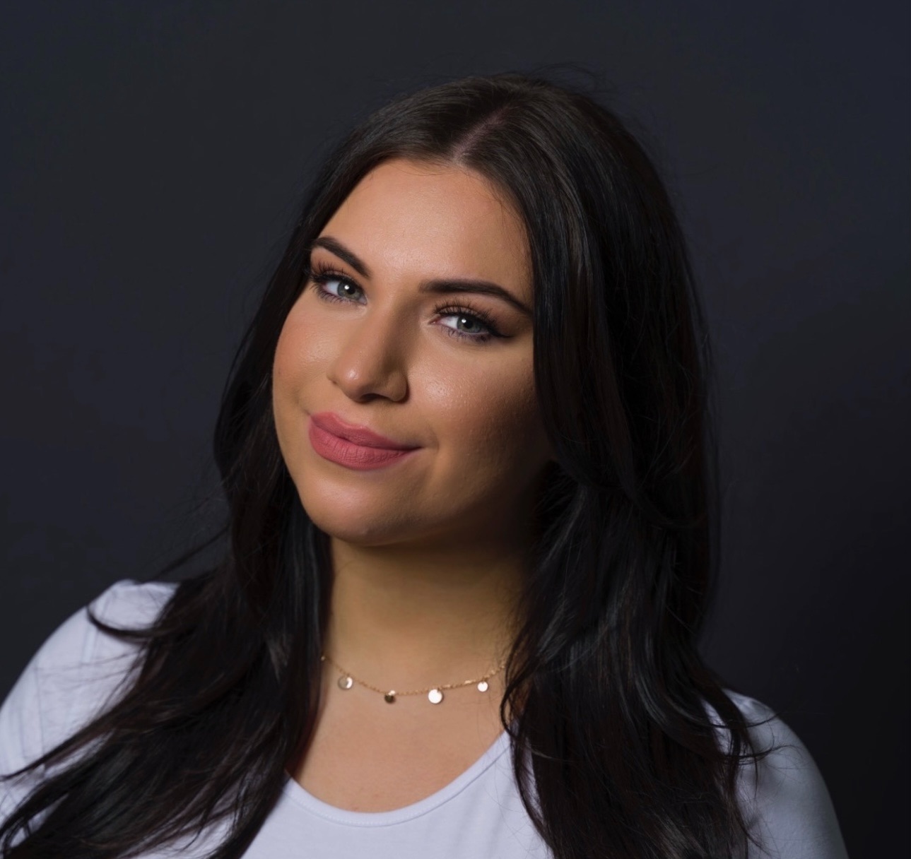 Faith Elyse, singer in Sydney