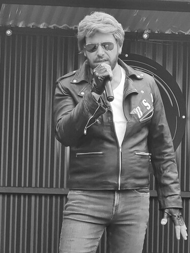 George Mykonos, tribute show in Sydney, photo 3