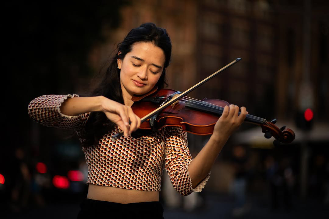 Jaque Azevedo, violinist in Sydney