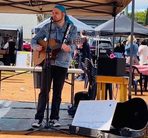 Andy Burton Music, singer in Toowoomba, photo 2