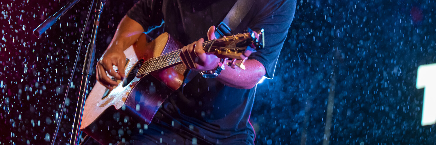Trent Bell, singer-songwriter in Townsville City, photo 3