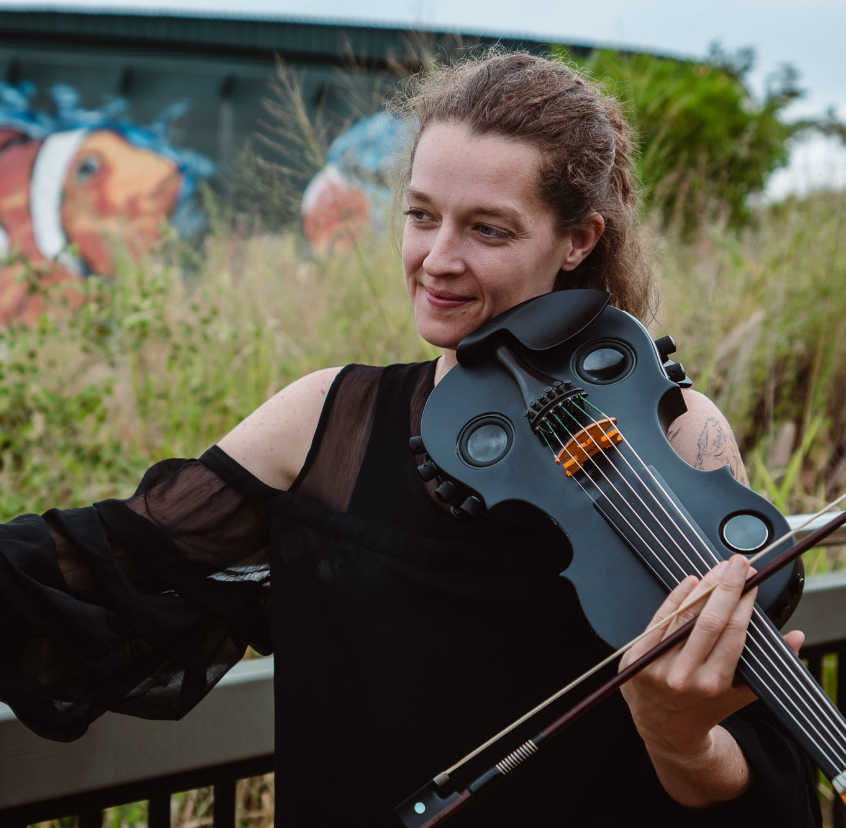 Katisha Adelaide, violinist in Townsville City, photo 2