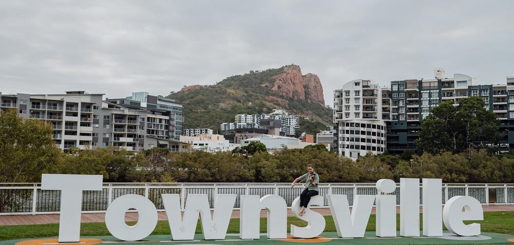 Katisha Adelaide, violinist in Townsville City, photo 3