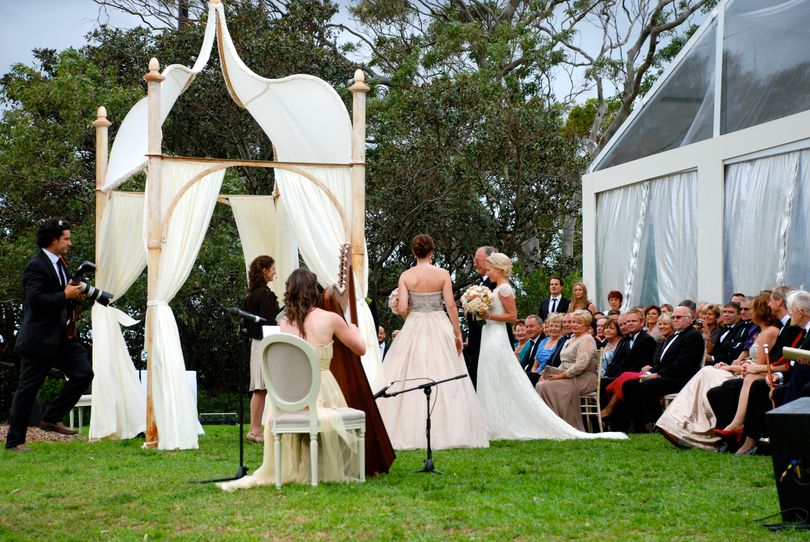 Alana Conway Wedding Singer & Harpist, wedding band in Bendigo