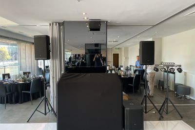 Night Of Your Life DJ Hire, wedding band in Melbourne, photo 2