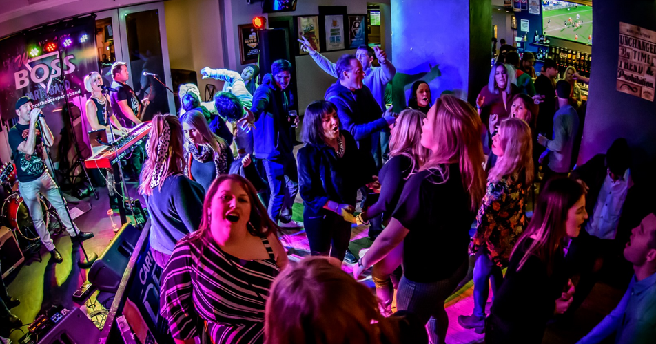 Who's the BOSS, cover band in Wagga Wagga, photo 3
