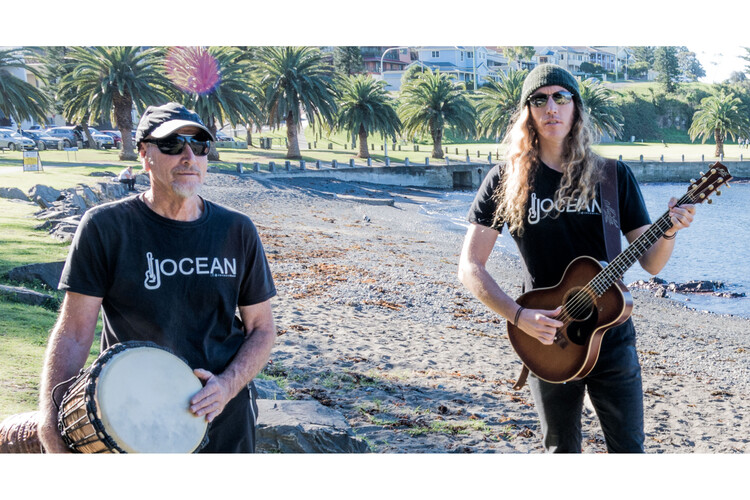 Jocean, singer-songwriter in Wollongong, photo 3