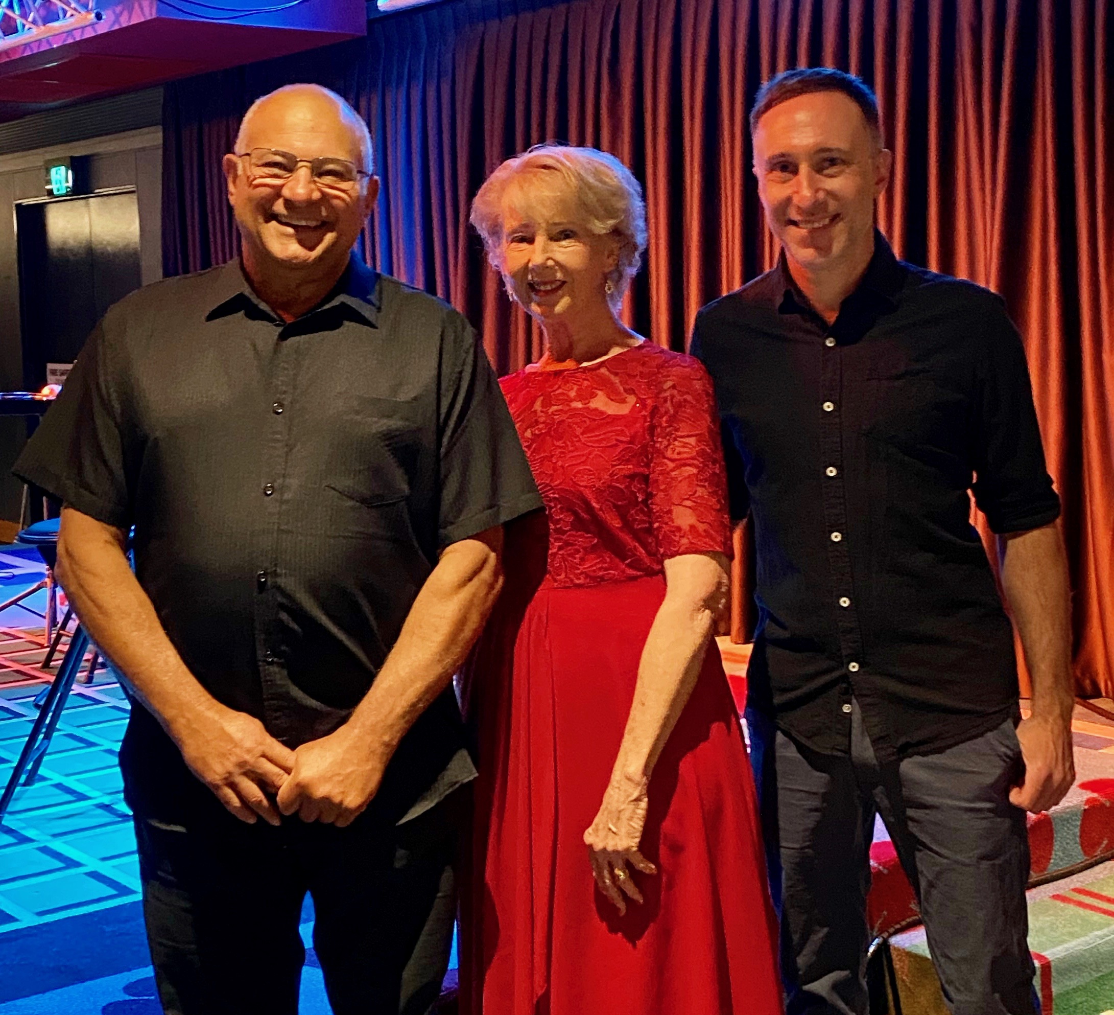 Reminiscin', musical duo in Wollongong