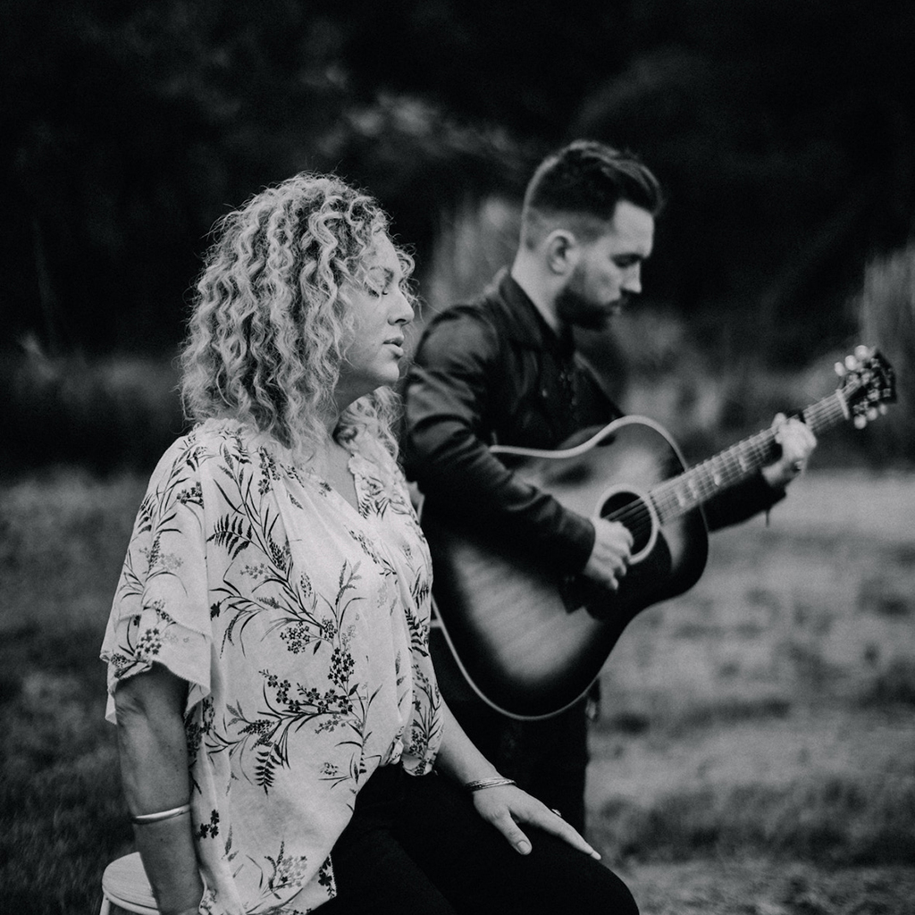 Tillee Music, musical duo in Wollongong